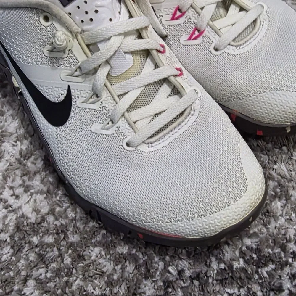Nike pre owned